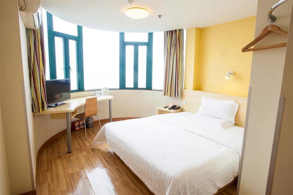 7 Days Inn Kanton Zewnętrze zdjęcie